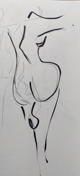 Esquisse d'une femme nue debout au feutre ; les traits sont dans l'ensemble plutôt dynamiques