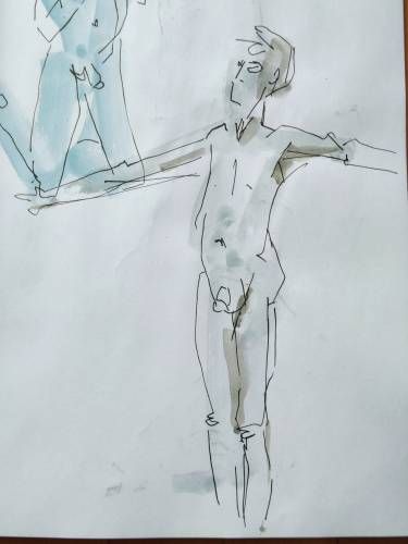 Croquis d'un homme nu debout les bras à l'horizontal au stylo feutre fin et à l'aquarelle