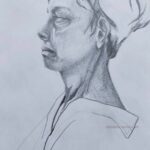 Tête de profil au crayon. Les ombres sont faites au niveau du visage mais les cheveux et le vêtement ne sont que suggérés