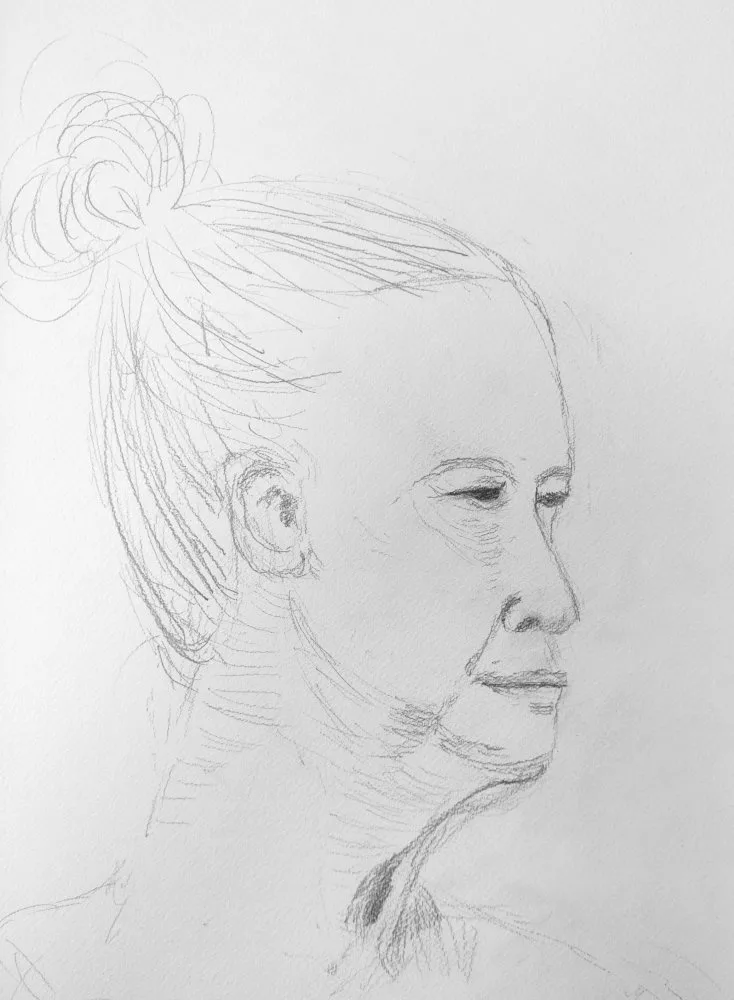 Portait au crayon presque de profil