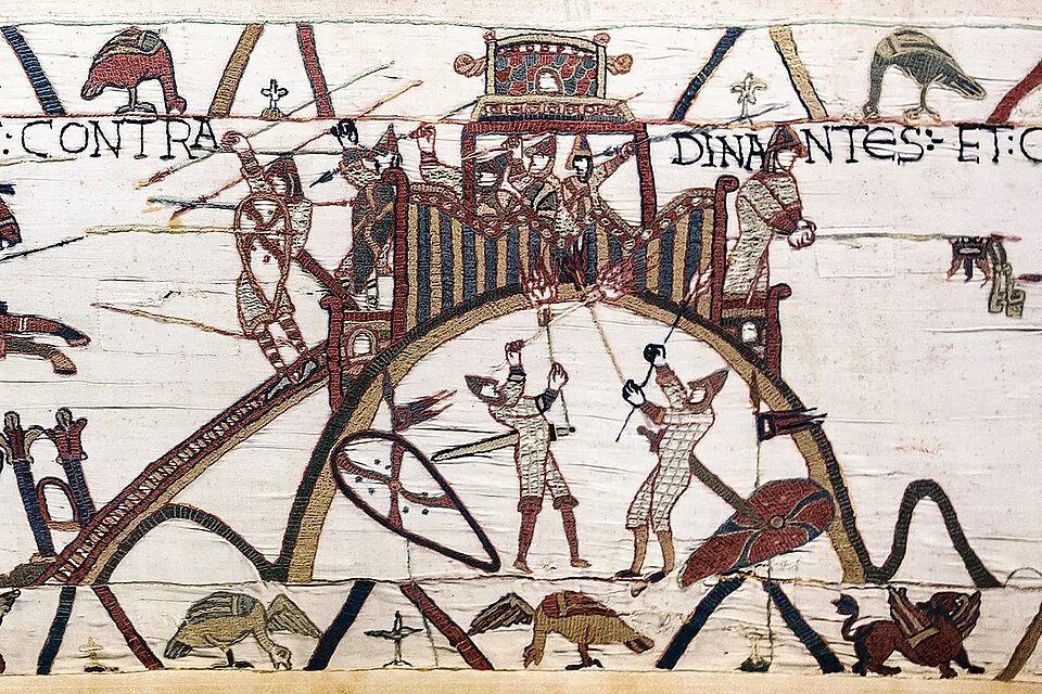 Un tout petit bout de la tapisserie de Bayeux montrant un assaut