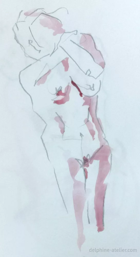 Femme tête vers le ciel