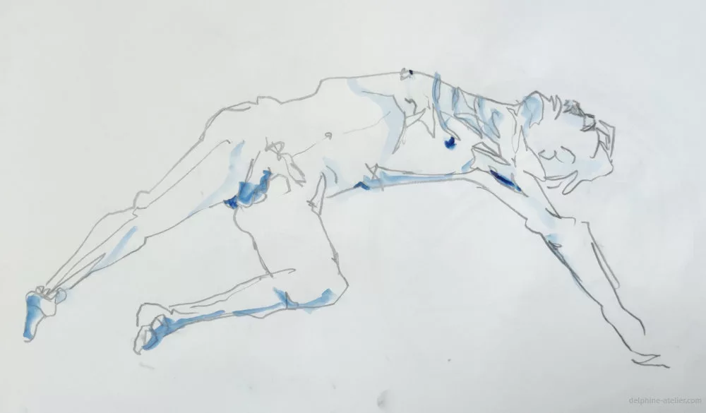 Croquis d'un homme allongé au sol ; mine de plomb et touches d'aquarelle